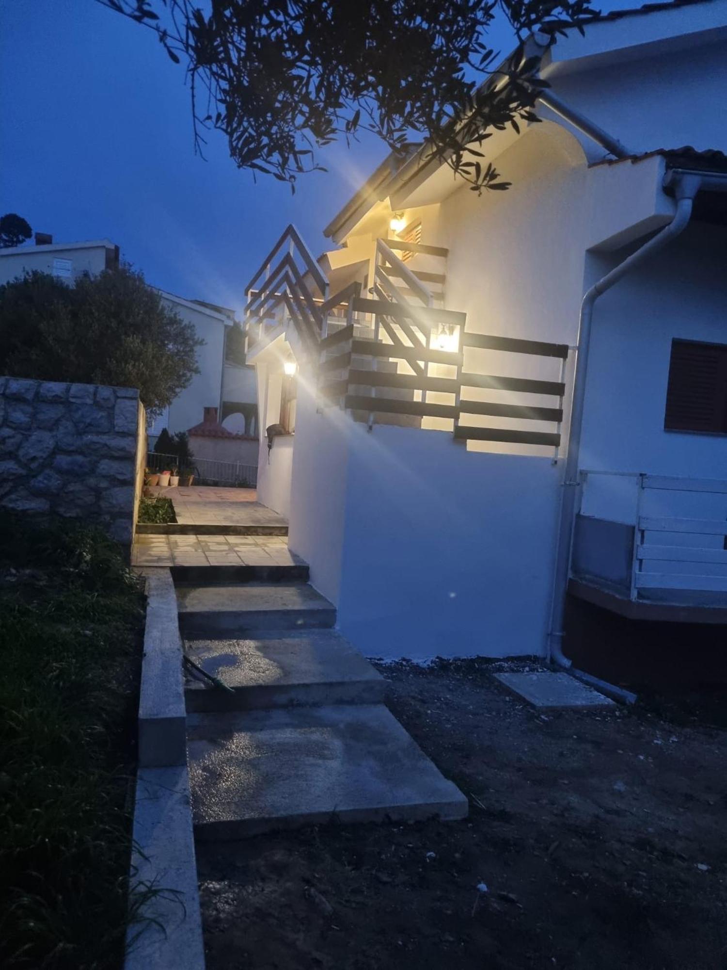 Apartmani Rab - Adrijana & Aleksandra Banjol Dış mekan fotoğraf