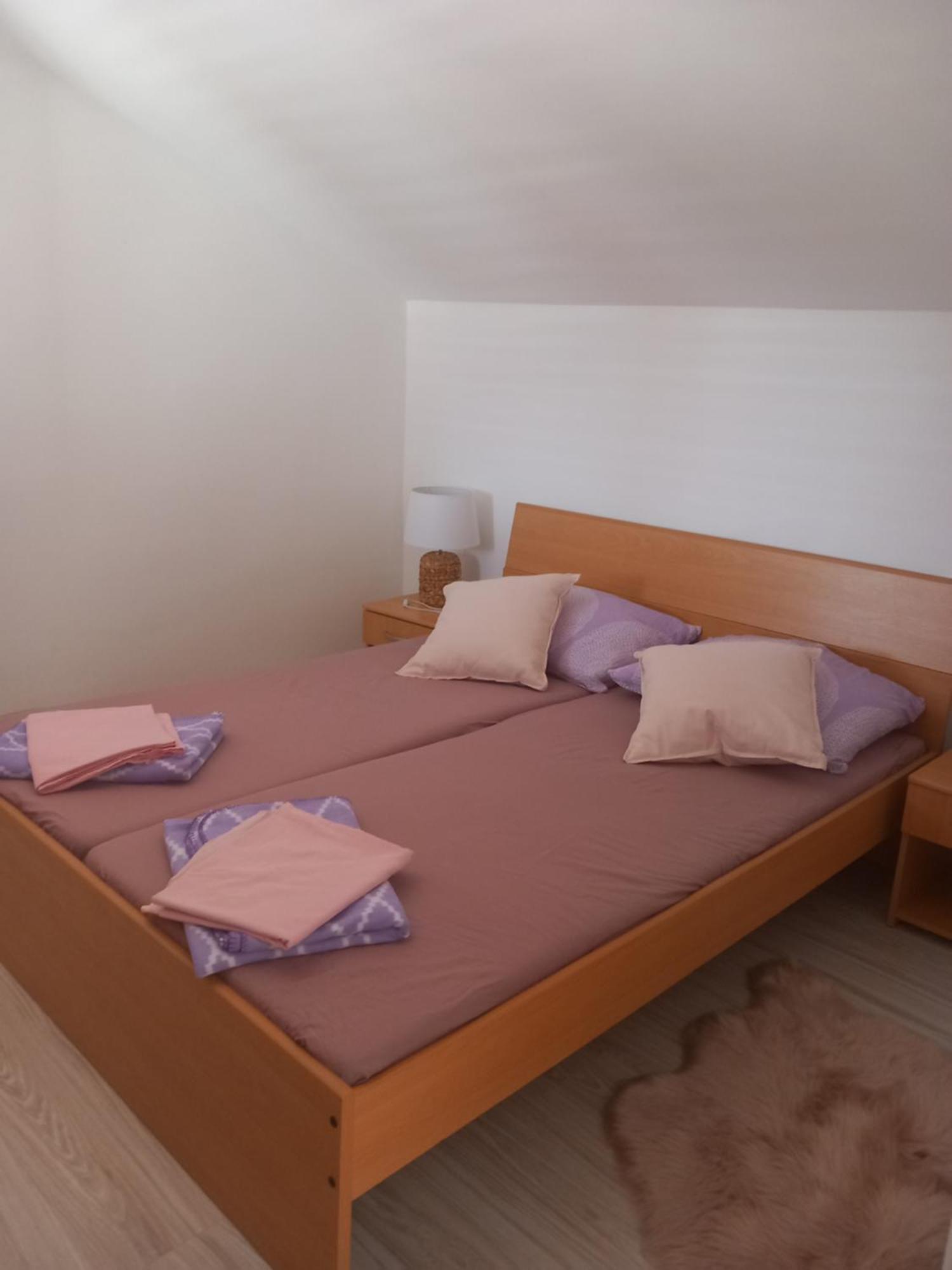 Apartmani Rab - Adrijana & Aleksandra Banjol Oda fotoğraf